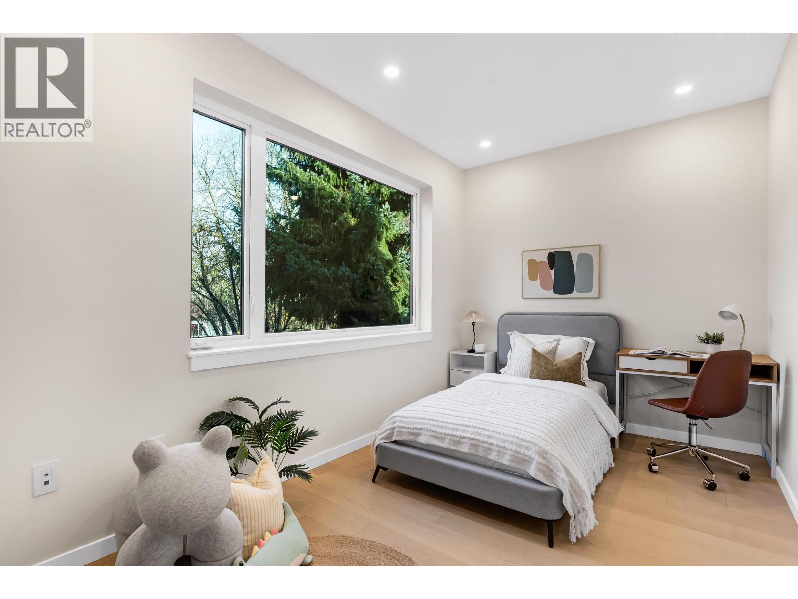 2 2764 W 14th Avenue, Vancouver, British Columbia  V6K 2X2 - Photo 22 - R3071039