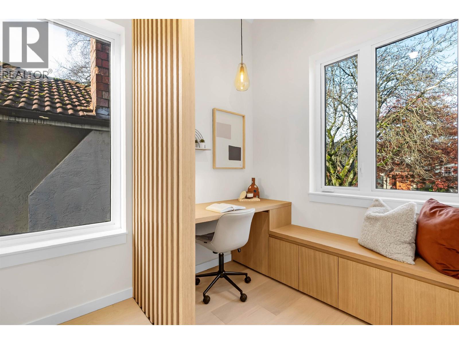 2 2764 W 14th Avenue, Vancouver, British Columbia  V6K 2X2 - Photo 23 - R3071039