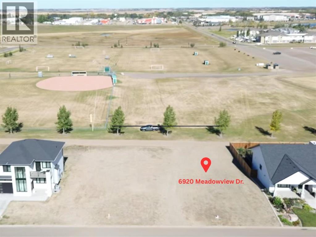 6920 Meadowview Drive, Stettler, Alberta  T0C 2L2 - Photo 1 - A2272909