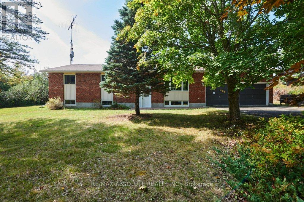 684 County 44 Road, North Grenville, Ontario  K0G 1J0 - Photo 2 - X12427986