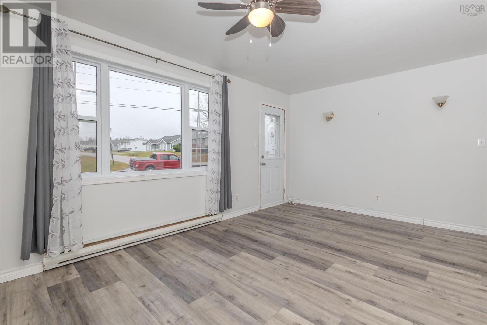 10 Sheridan Drive, Sydney River, Nova Scotia  B1K 3K2 - Photo 14 - 202528781