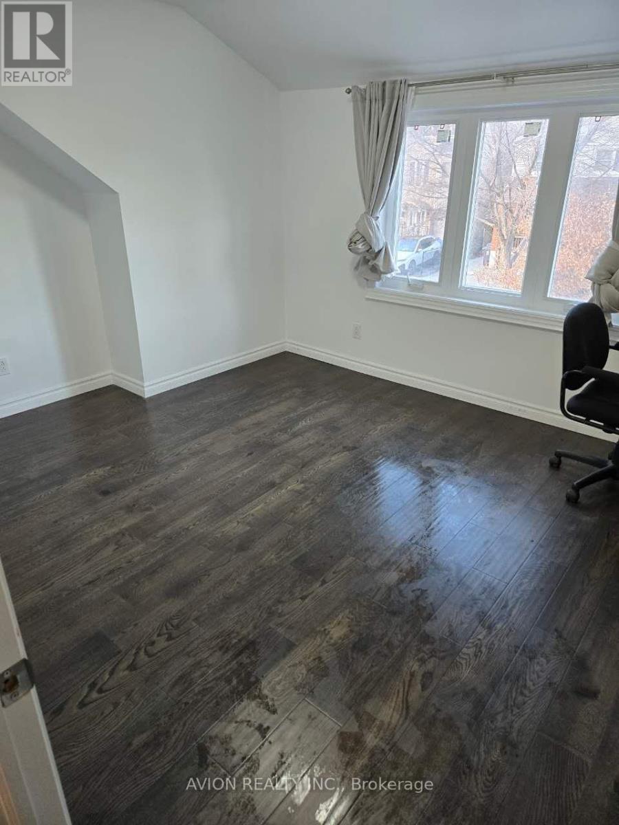 49 Torrens Avenue, Toronto, Ontario  M4K 2H9 - Photo 6 - E12588910