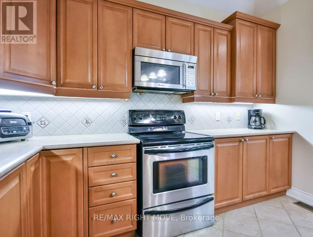 6 - 5 Invermara Court, Orillia, Ontario L3V 6B4 - Photo 17 - S12588918