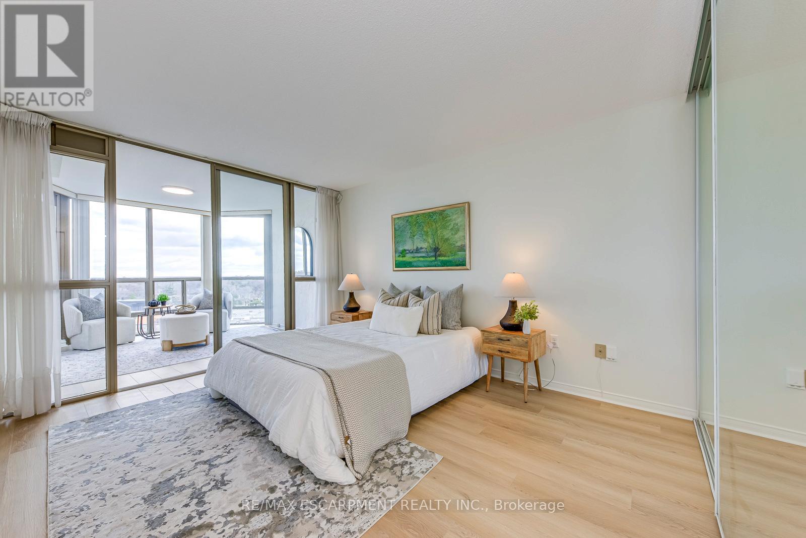 902 - 5080 Pinedale Avenue, Burlington, Ontario  L7L 5V7 - Photo 23 - W12588912