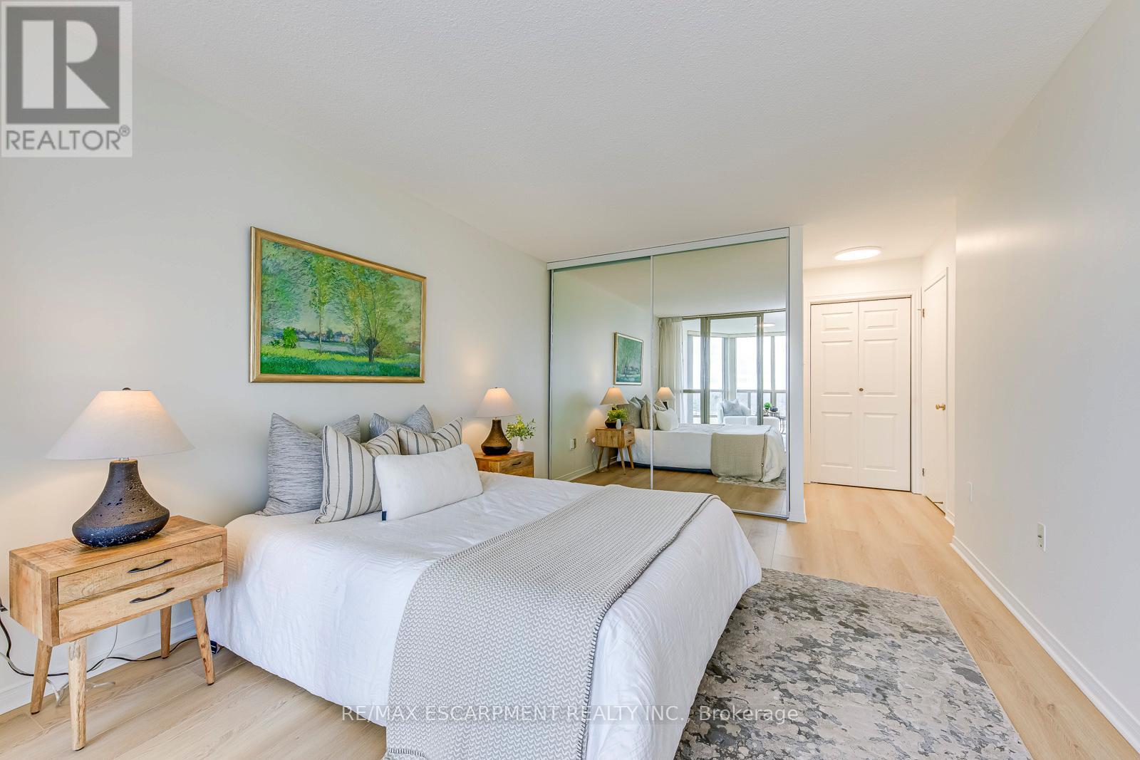 902 - 5080 Pinedale Avenue, Burlington, Ontario  L7L 5V7 - Photo 24 - W12588912