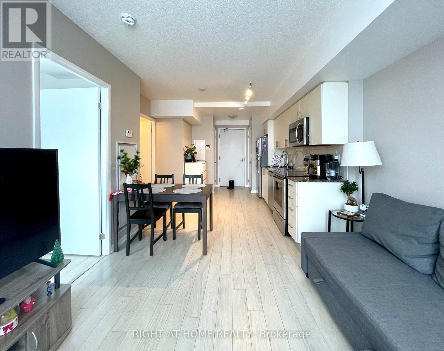 1502 - 3091 Dufferin Street, Toronto, Ontario M6A 0C4 - Photo 12 - W12588914