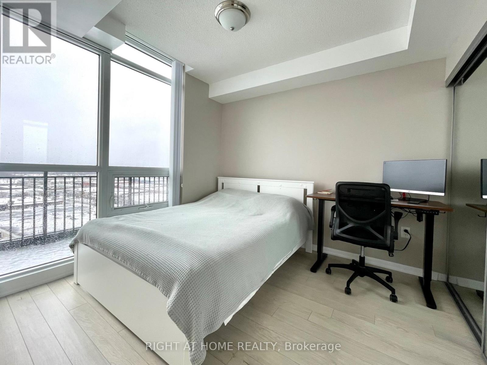 1502 - 3091 Dufferin Street, Toronto, Ontario M6A 0C4 - Photo 6 - W12588914