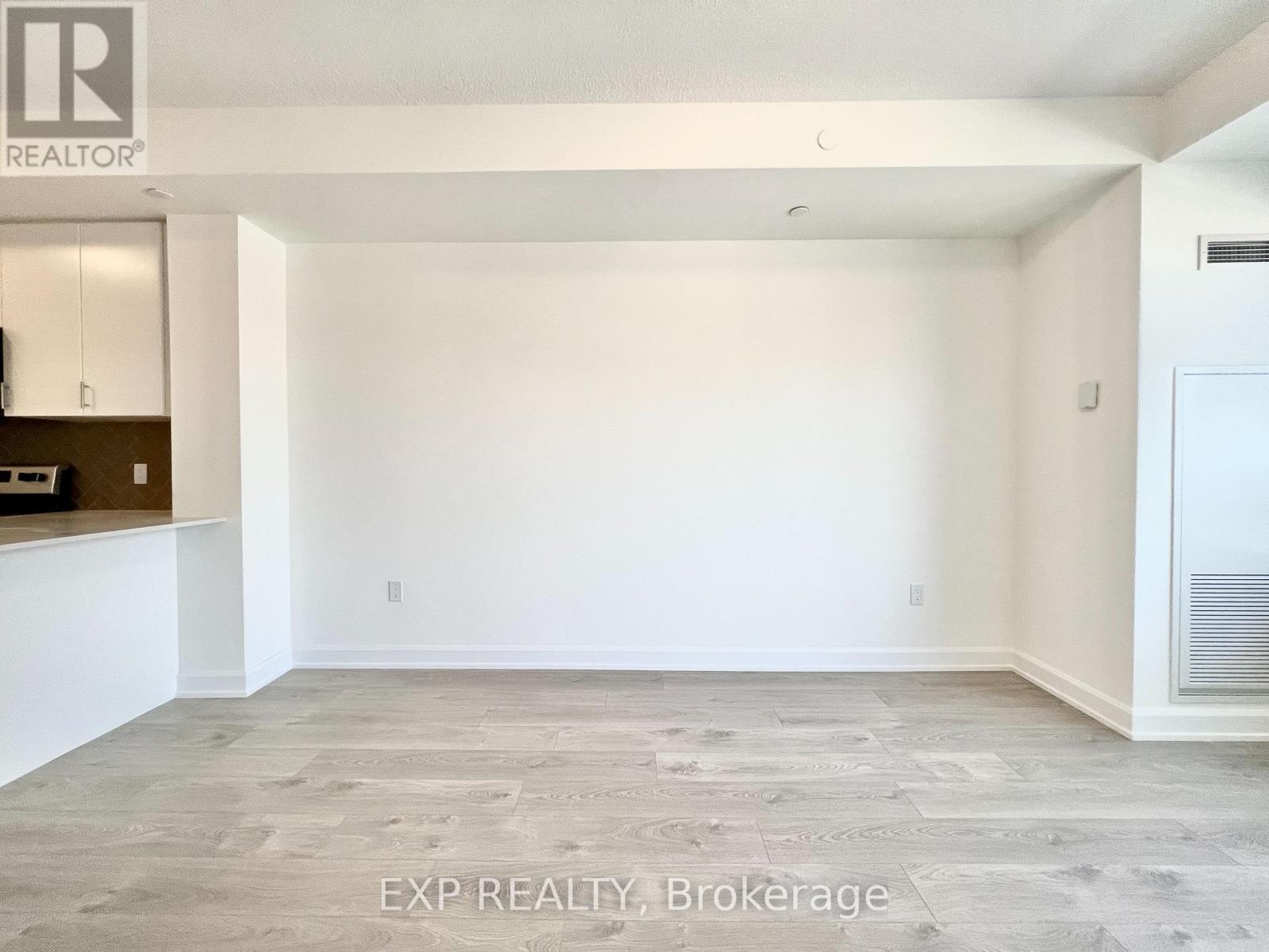 305 - 3200 William Coltson Avenue, Oakville, Ontario  L6H 7C2 - Photo 10 - W12588922