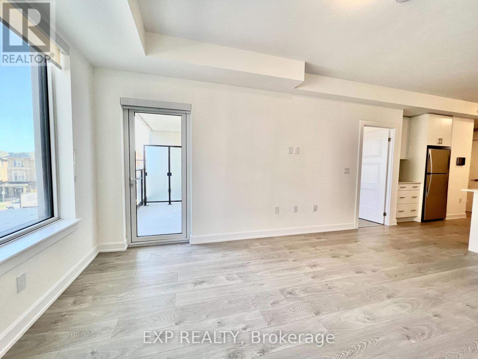 305 - 3200 William Coltson Avenue, Oakville, Ontario  L6H 7C2 - Photo 14 - W12588922