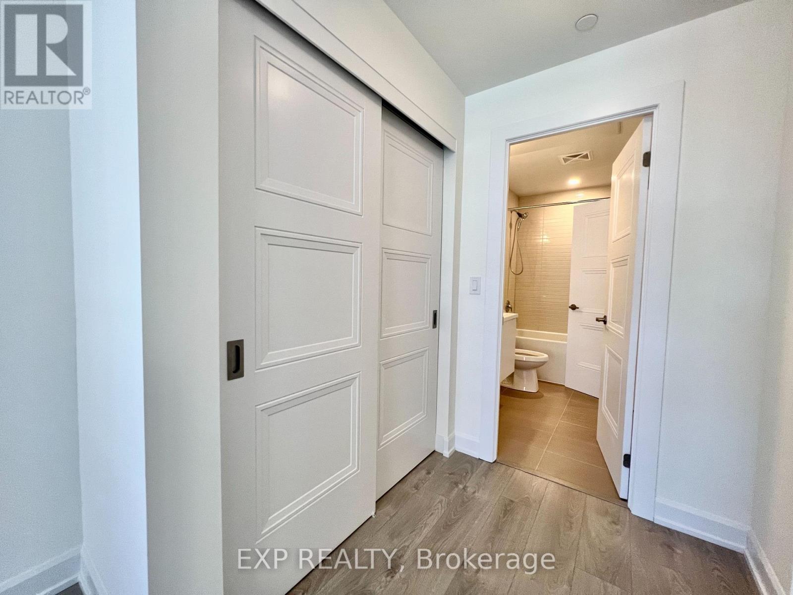 305 - 3200 William Coltson Avenue, Oakville, Ontario  L6H 7C2 - Photo 22 - W12588922