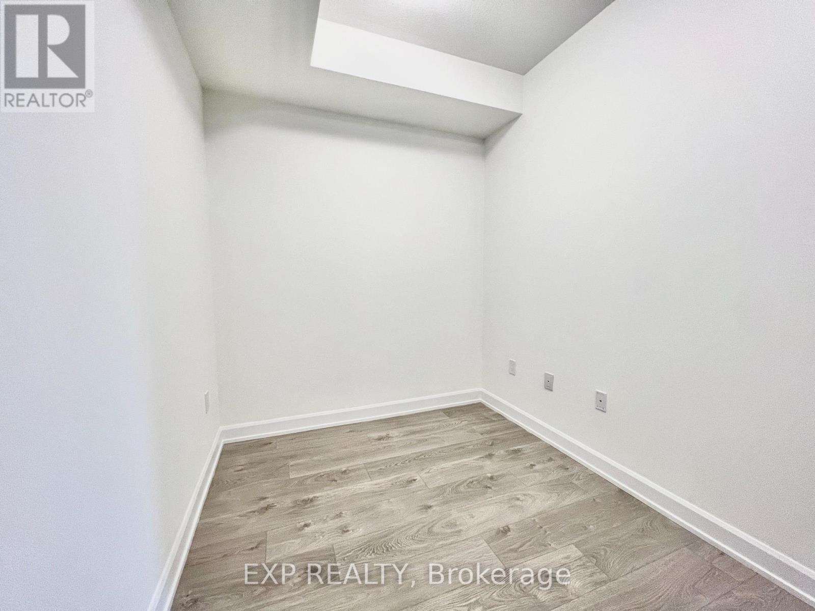 305 - 3200 William Coltson Avenue, Oakville, Ontario  L6H 7C2 - Photo 24 - W12588922