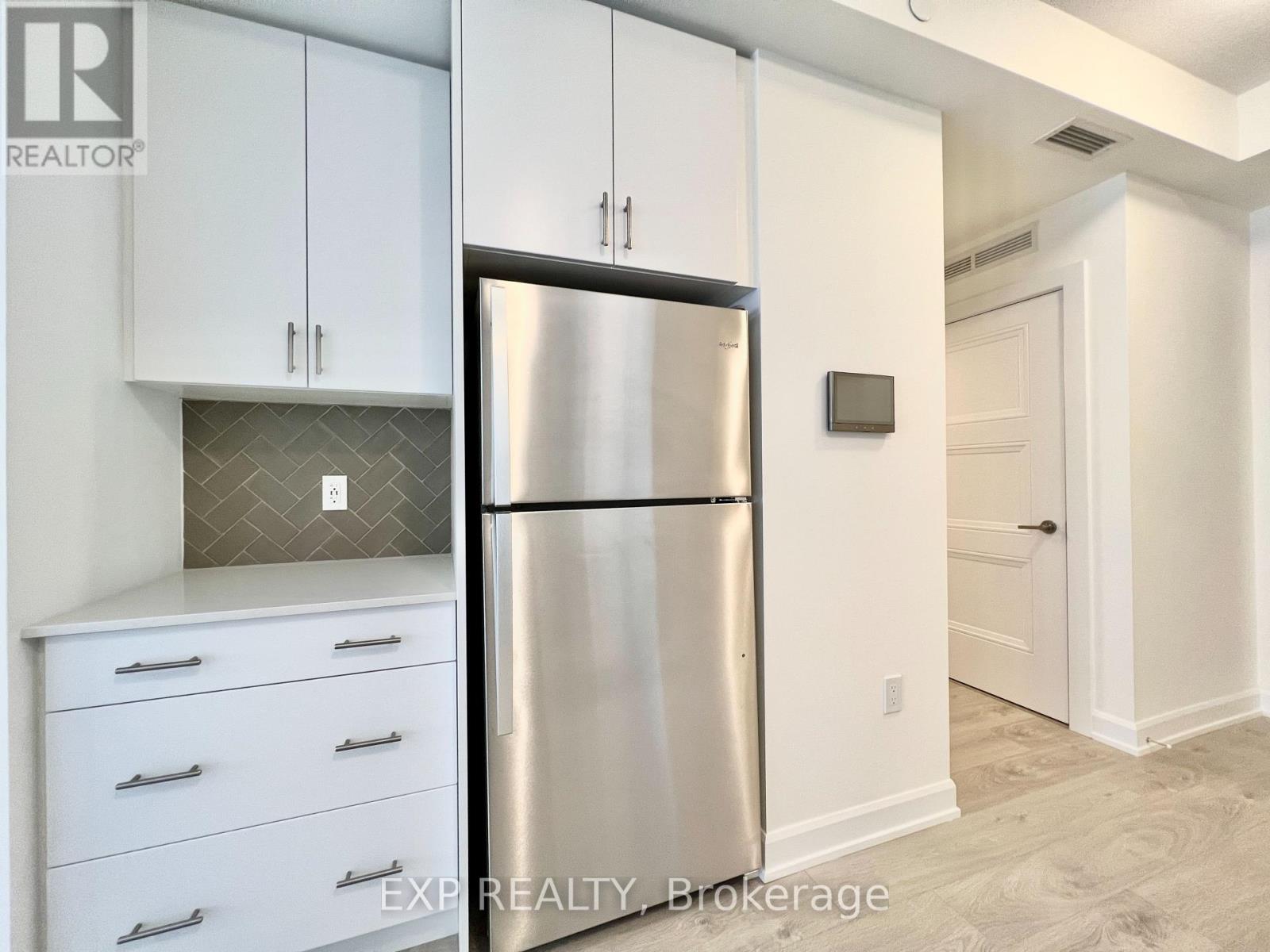 305 - 3200 William Coltson Avenue, Oakville, Ontario  L6H 7C2 - Photo 7 - W12588922