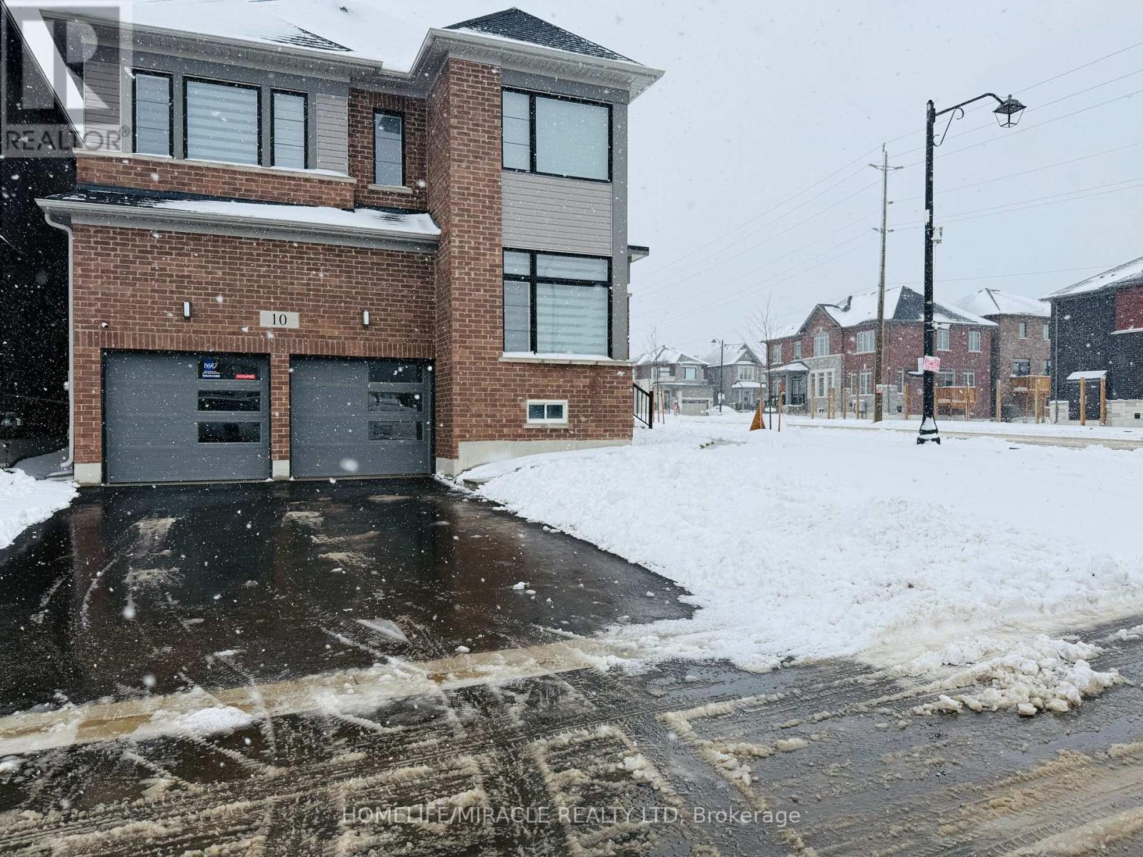 10 GIBSON DRIVE, Erin, Ontario