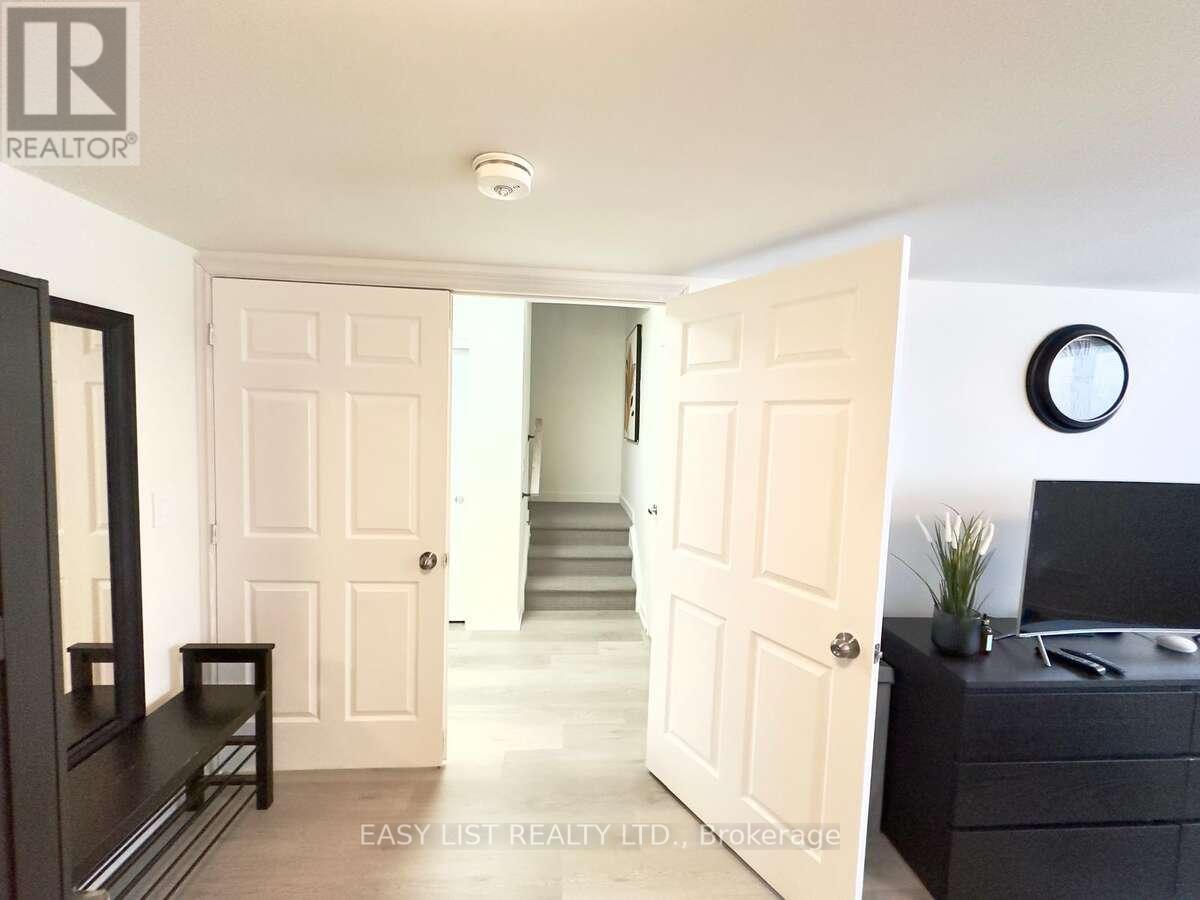 5 - 160 Densmore Road, Cobourg, Ontario  K9A 0X8 - Photo 37 - X12588722