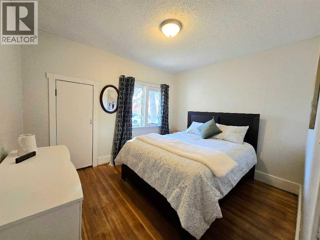 5308 49 Avenue, Camrose, Alberta  T4V 0N5 - Photo 13 - A2266371