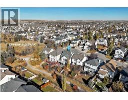 26 Copperfield View SE Copperfield