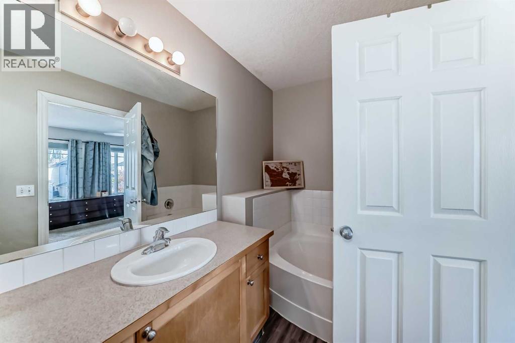 26 Copperfield View Se, Calgary, Alberta  T2Z 4L3 - Photo 25 - A2264641