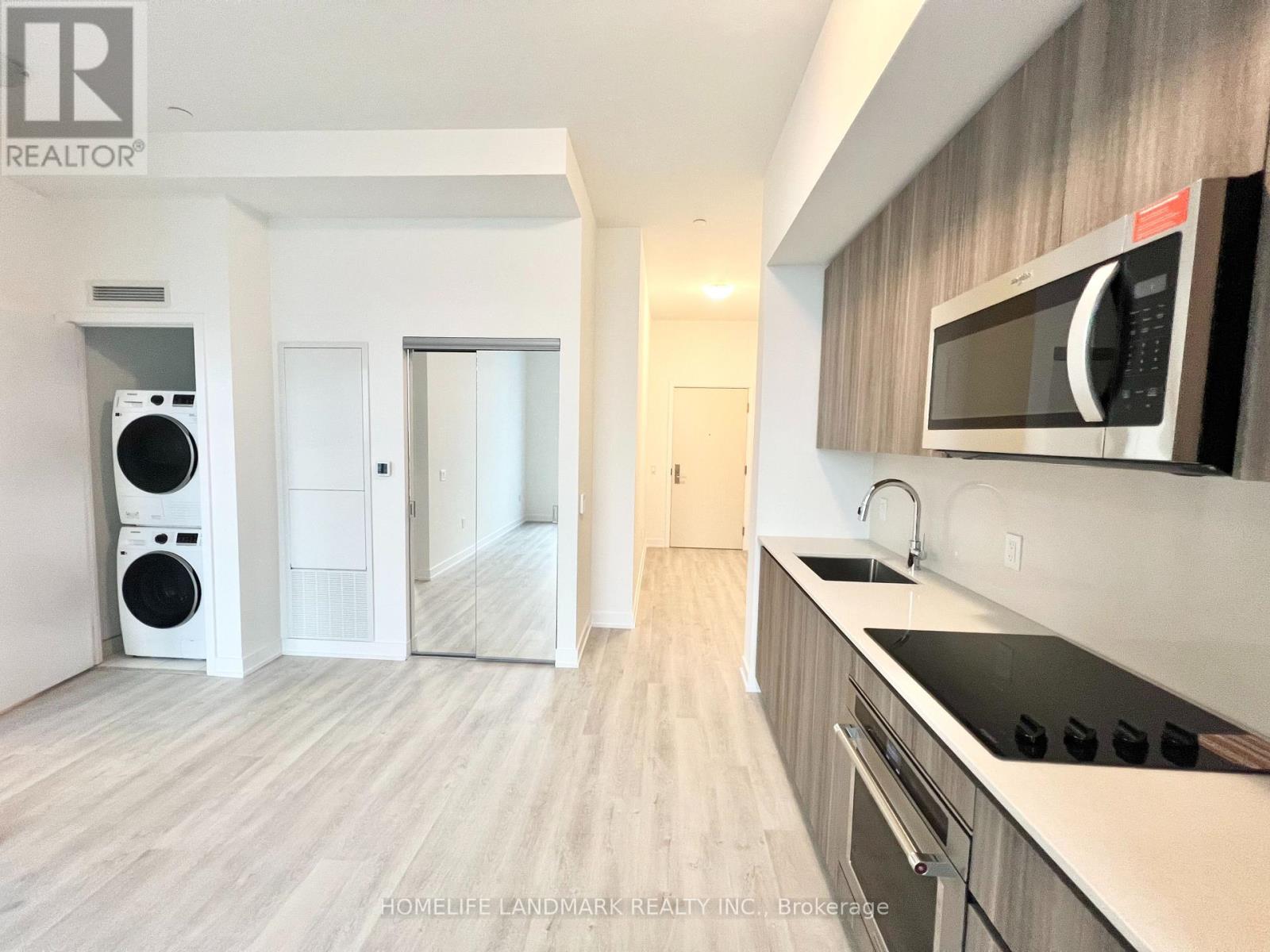 2012 - 15 Richardson Street, Toronto, Ontario  M5A 0Y5 - Photo 4 - C12527418