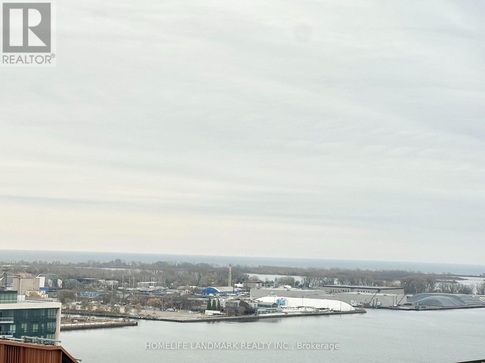 2012 - 15 Richardson Street, Toronto, Ontario  M5A 0Y5 - Photo 8 - C12527418