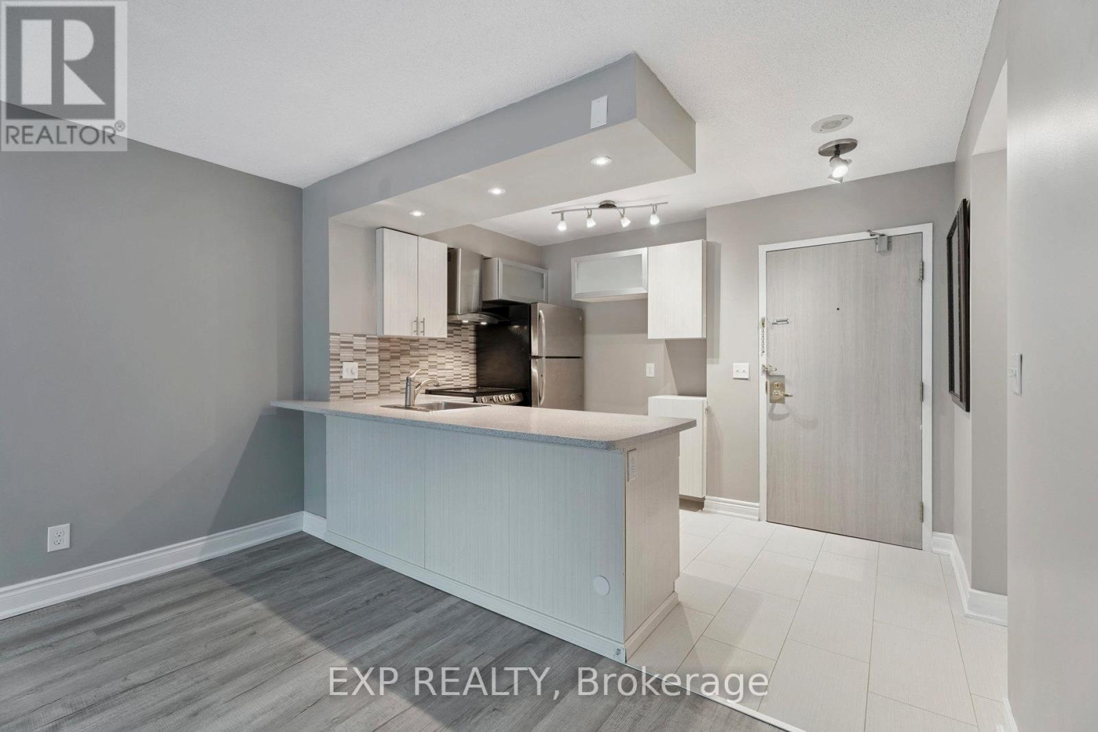 301 - 140 Dunlop Street E, Barrie, Ontario  L4M 6H9 - Photo 19 - S12561472