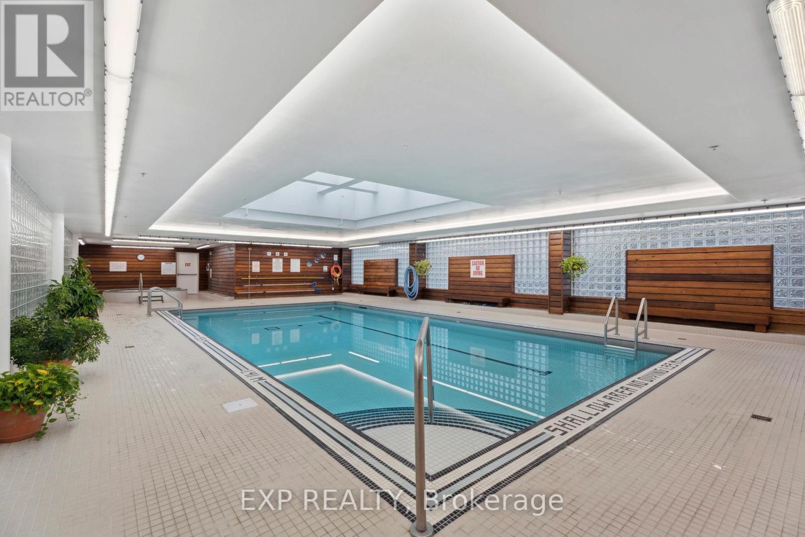 301 - 140 Dunlop Street E, Barrie, Ontario  L4M 6H9 - Photo 38 - S12561472