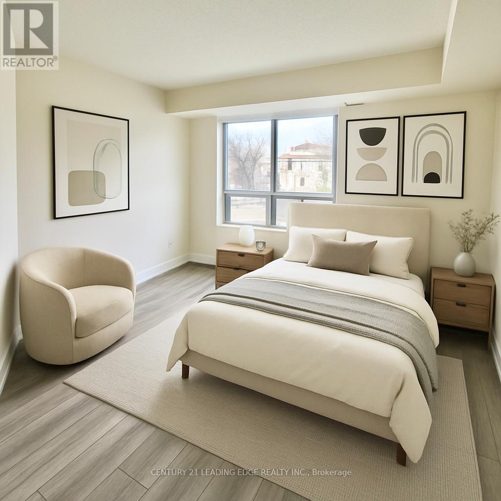 215 - 801 Sheppard Avenue W, Toronto, Ontario  M3H 2T3 - Photo 2 - C12588928