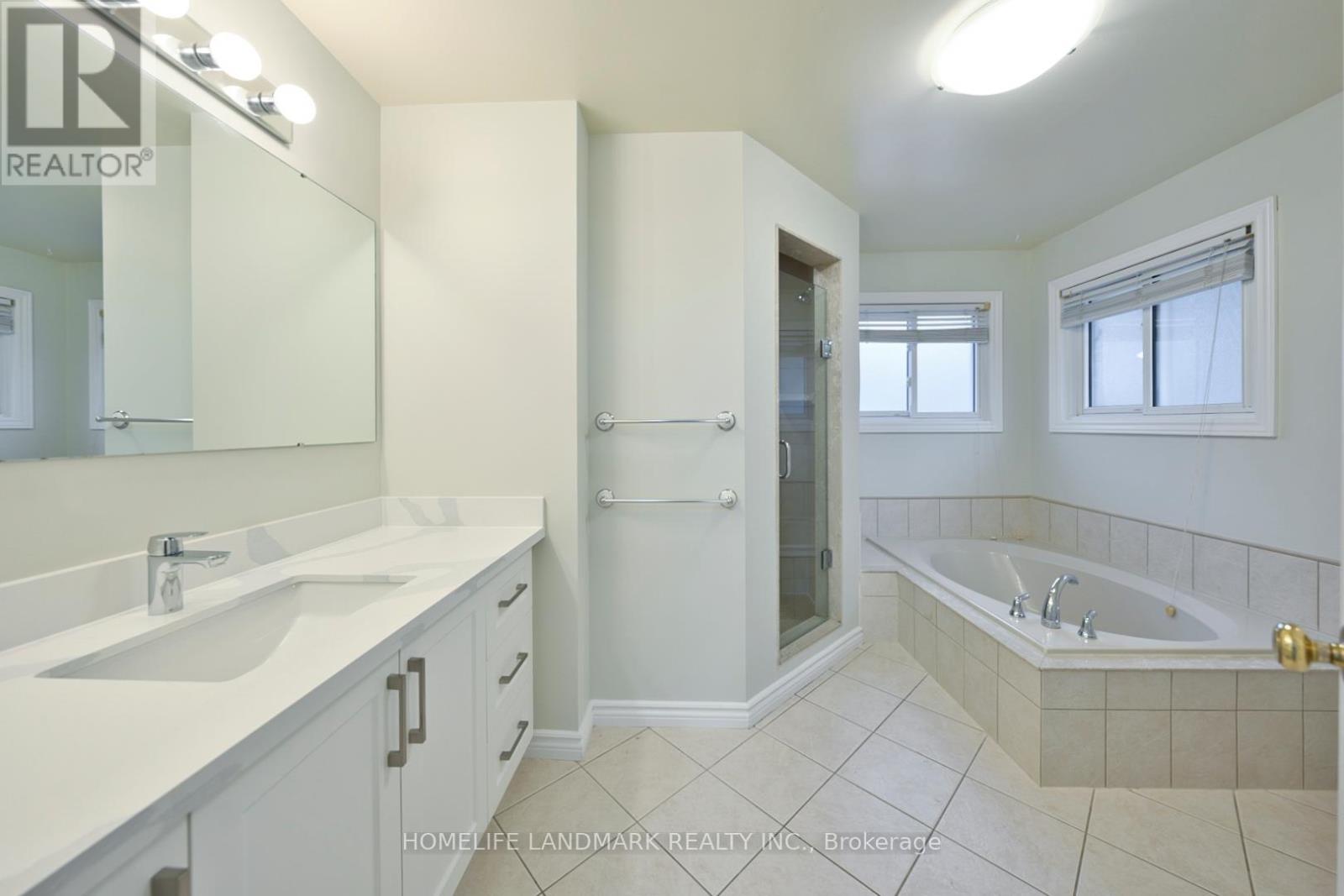 18 Glen Dhu Drive, Whitby, Ontario  L1R 1J5 - Photo 24 - E12588934