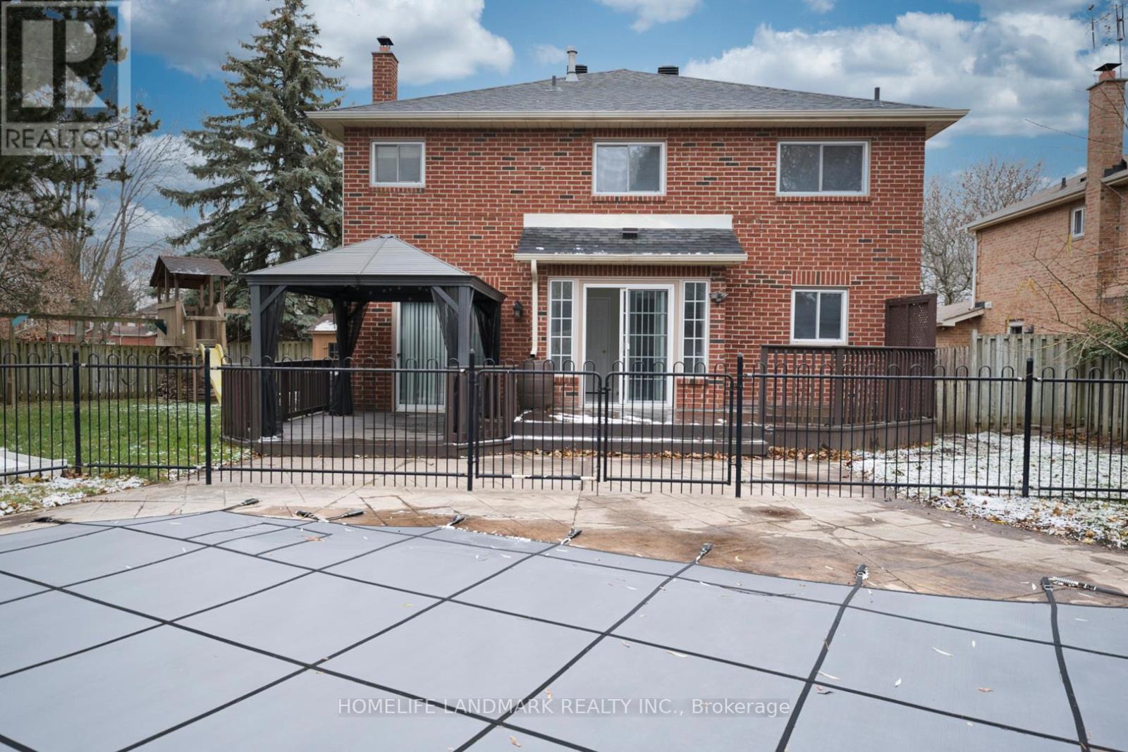 18 Glen Dhu Drive, Whitby, Ontario  L1R 1J5 - Photo 43 - E12588934