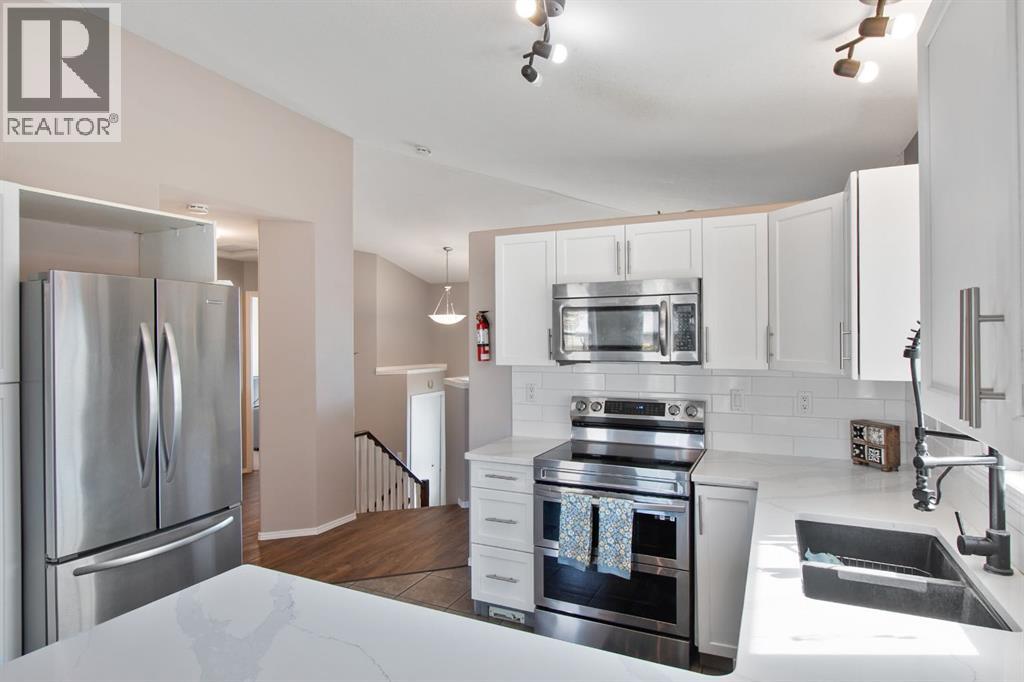 40 Douglas Close, Penhold, Alberta  T0M 1R0 - Photo 12 - A2258351