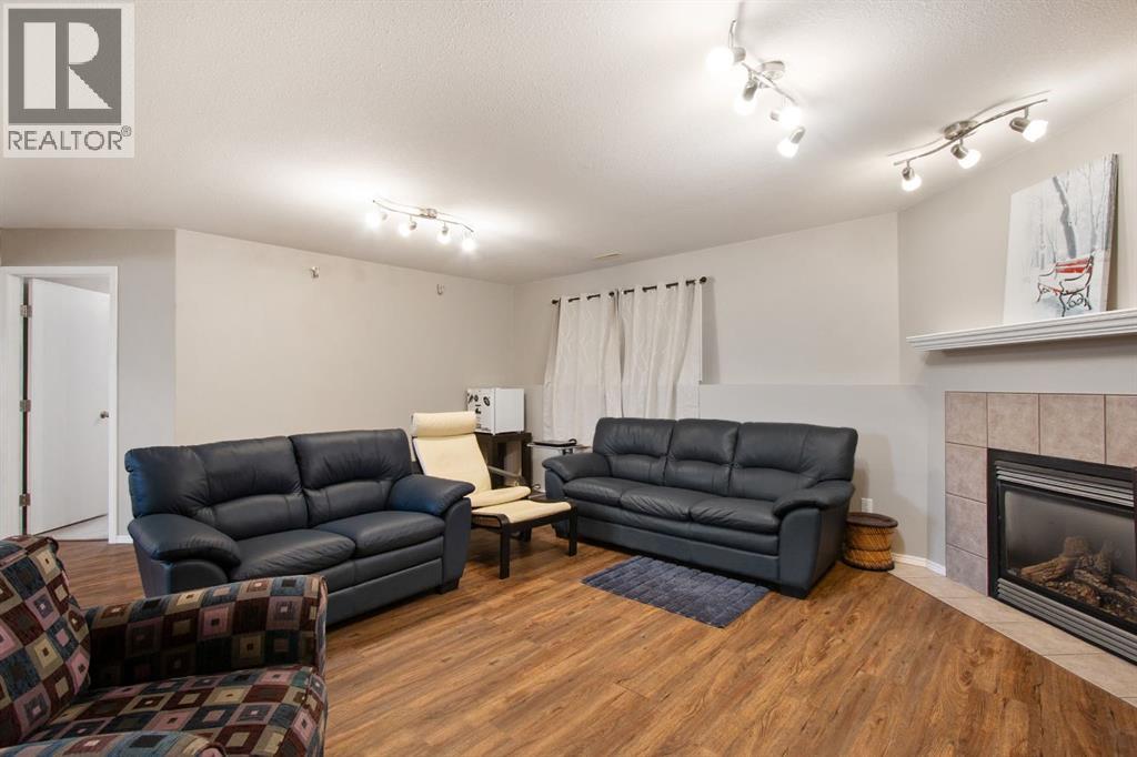 40 Douglas Close, Penhold, Alberta  T0M 1R0 - Photo 23 - A2258351