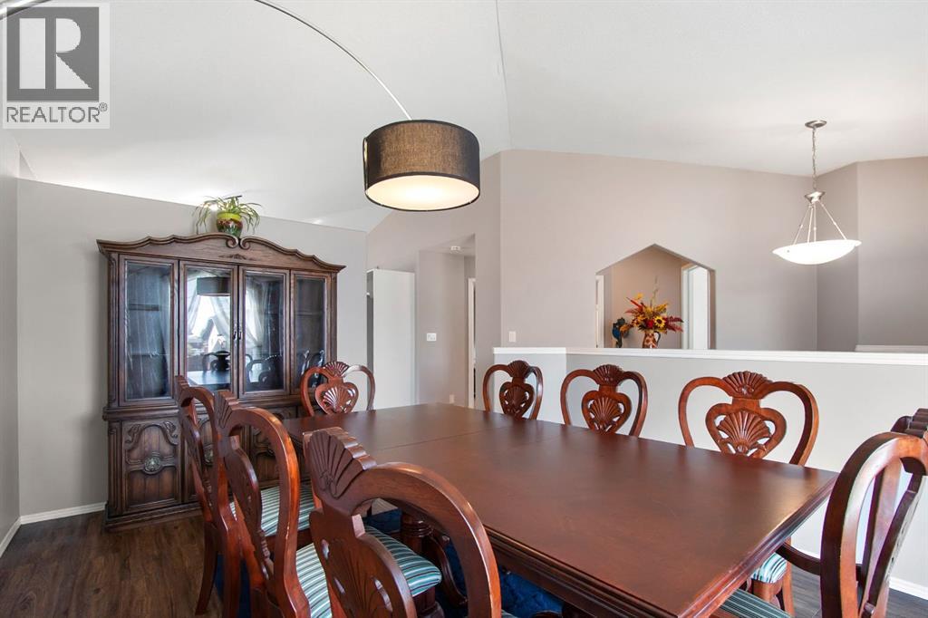 40 Douglas Close, Penhold, Alberta  T0M 1R0 - Photo 14 - A2258351