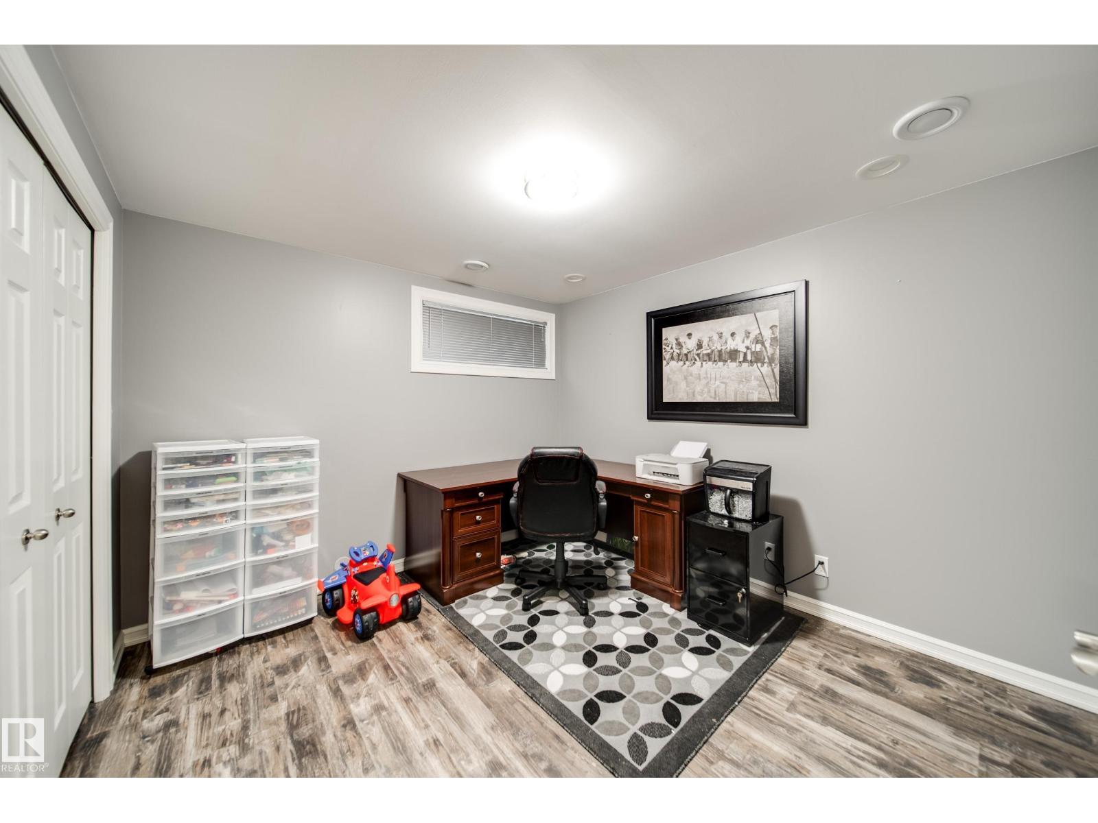 5927 6 Av Sw, Edmonton, Alberta  T6X 0G4 - Photo 36 - E4460550