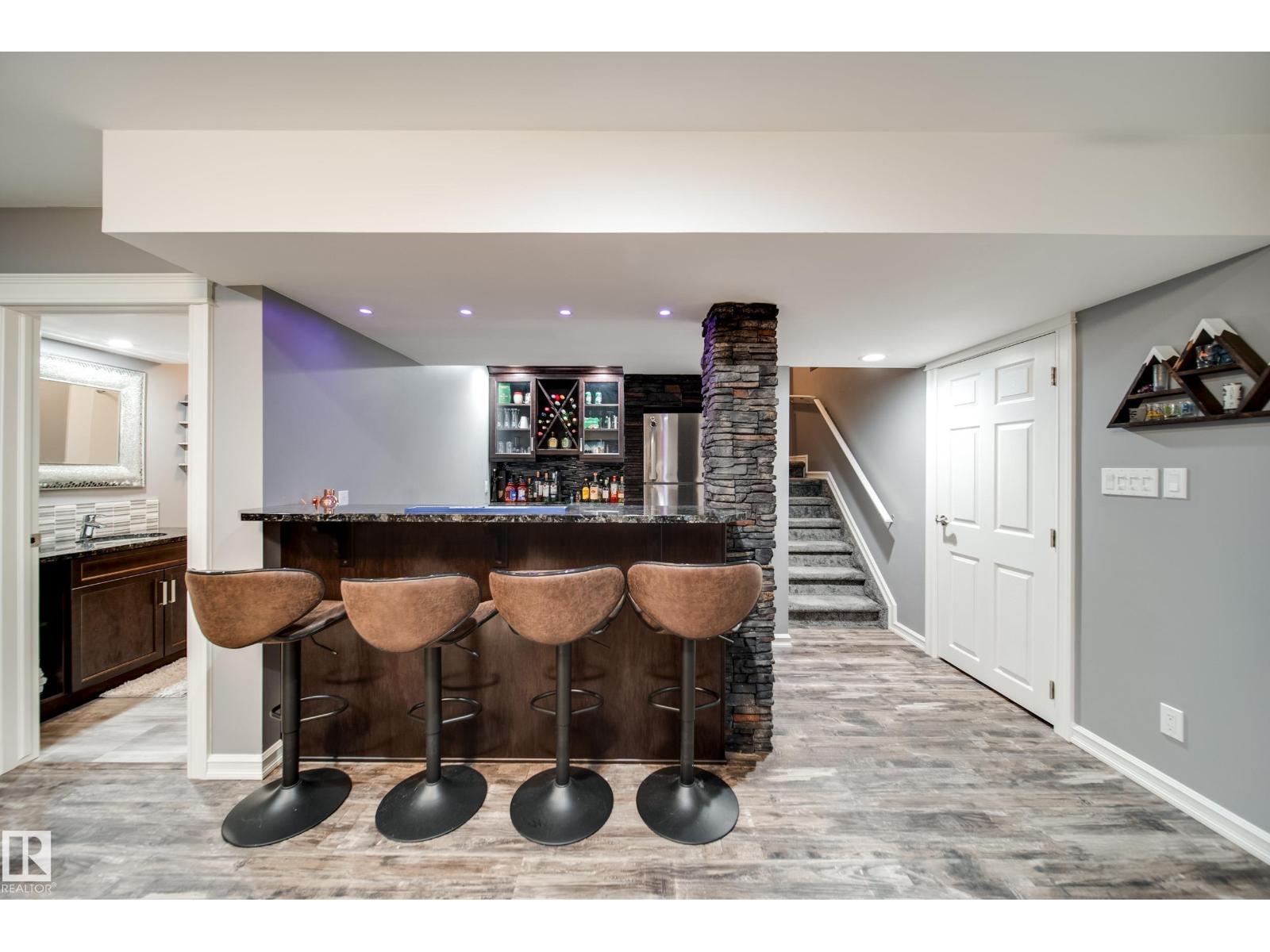 5927 6 Av Sw, Edmonton, Alberta  T6X 0G4 - Photo 32 - E4460550