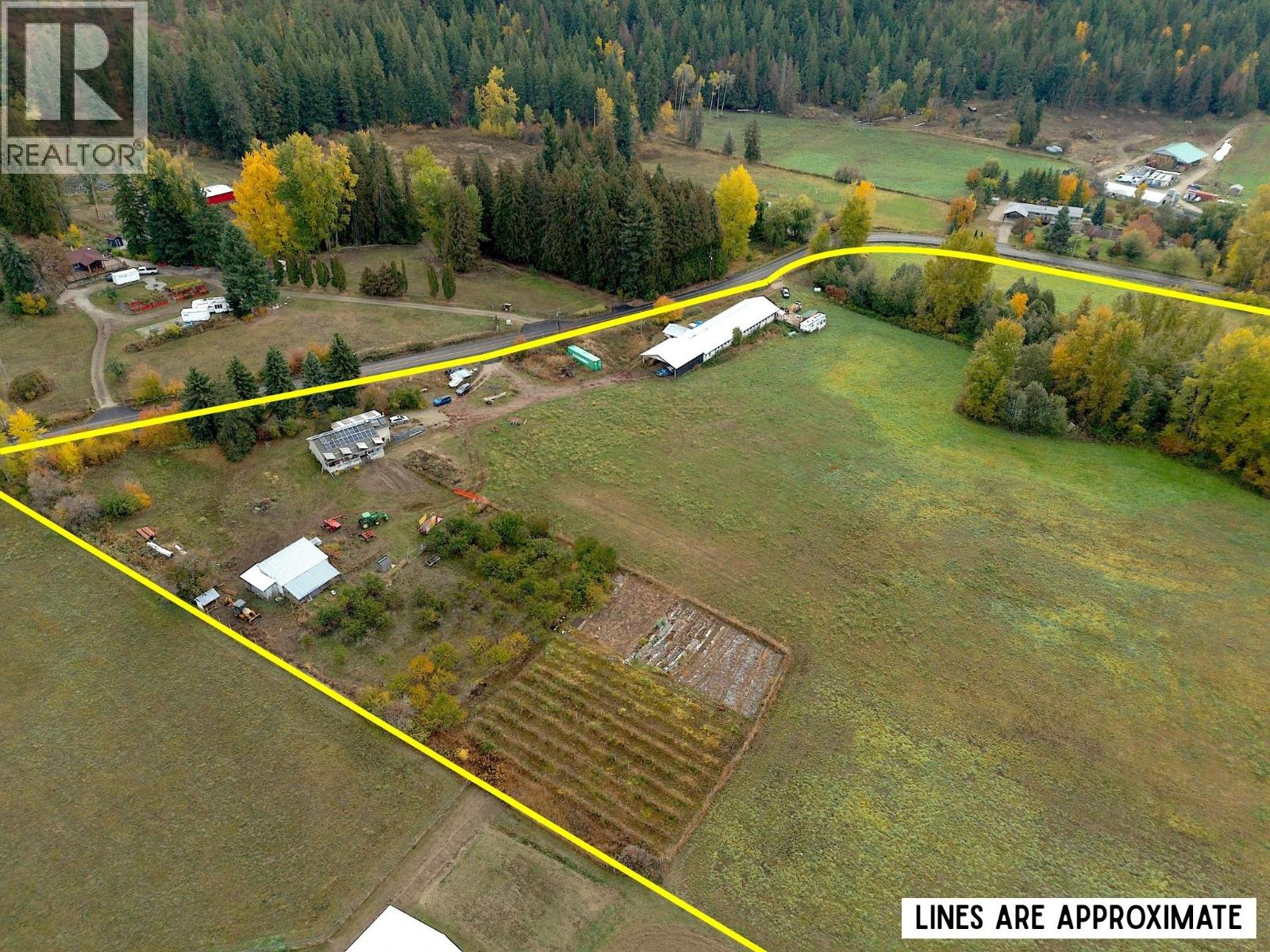 1277 Mountain View Road Spallumcheen Photo 3 1277 Mountain View Road Spallumcheen Photo 3