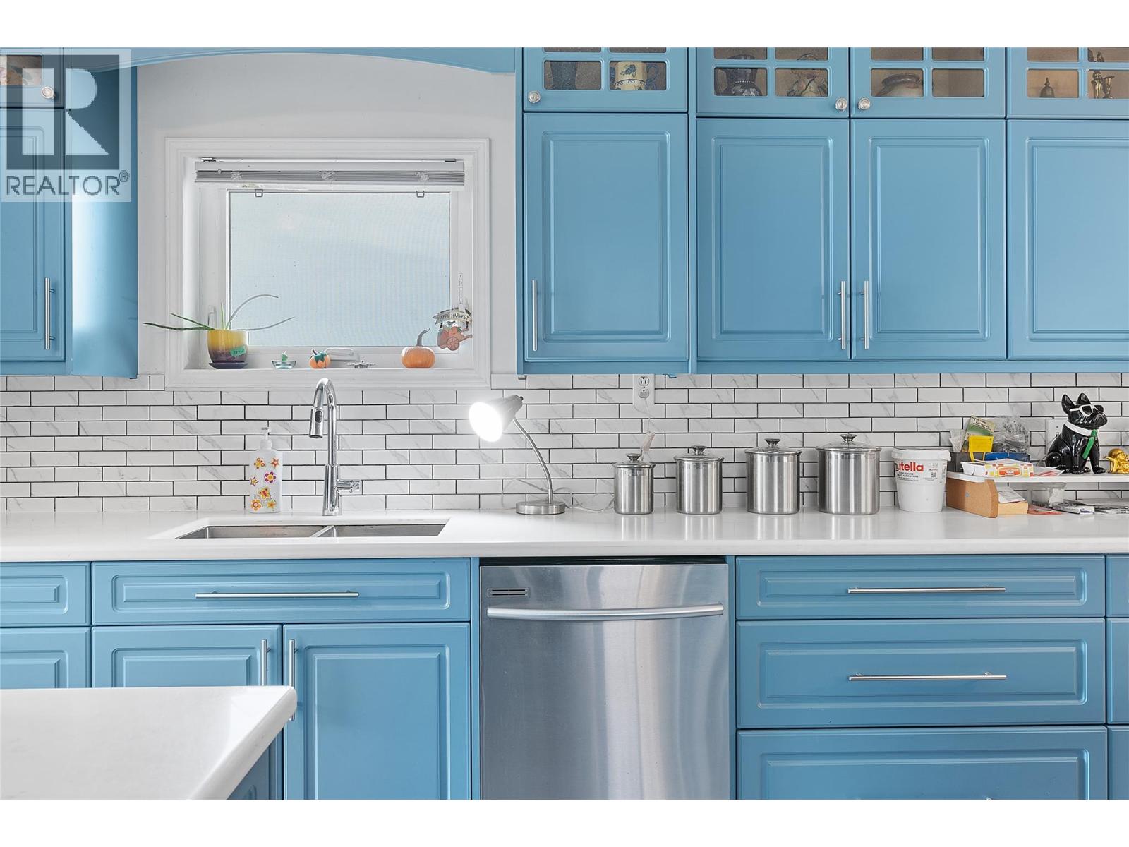 1277 Mountain View Road Spallumcheen Photo 11 1277 Mountain View Road Spallumcheen Photo 11