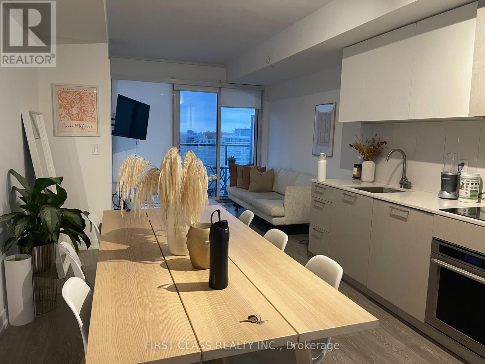 2808 - 19 Western Battery Road, Toronto, Ontario  M6K 3S4 - Photo 5 - C12588944