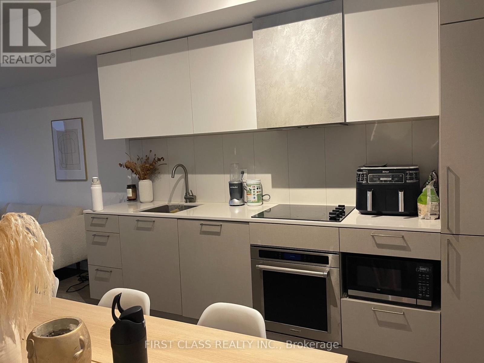 2808 - 19 Western Battery Road, Toronto, Ontario  M6K 3S4 - Photo 6 - C12588944