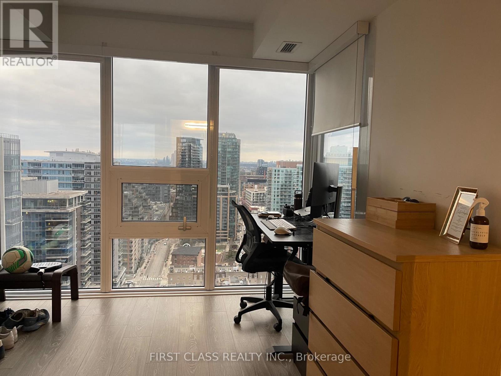 2808 - 19 Western Battery Road, Toronto, Ontario  M6K 3S4 - Photo 8 - C12588944