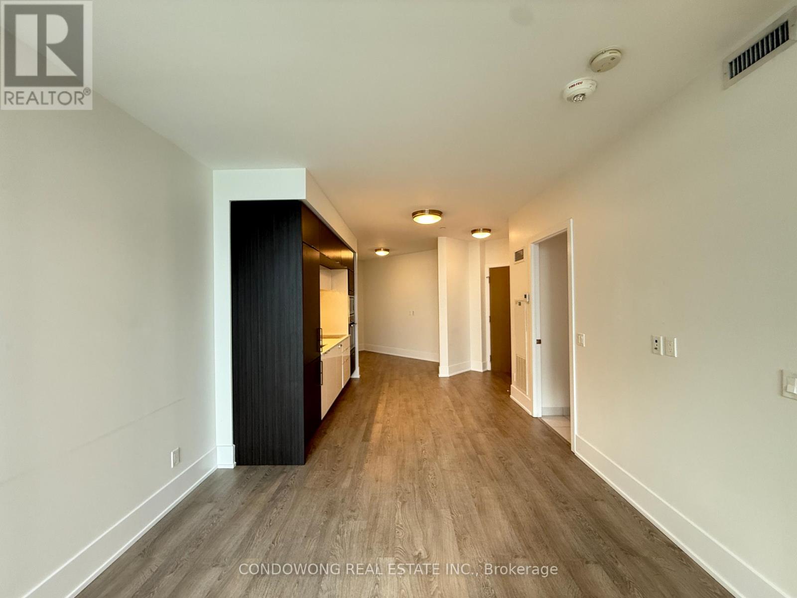 614 - 1 Edgewater Drive, Toronto, Ontario  M5A 0L1 - Photo 9 - C12588954