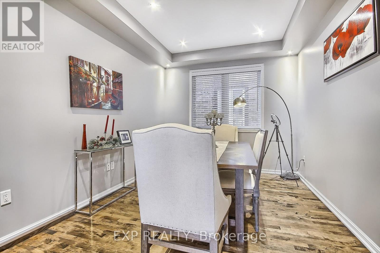 864 Etherington Way, Milton, Ontario  L9T 0Z3 - Photo 10 - W12588946