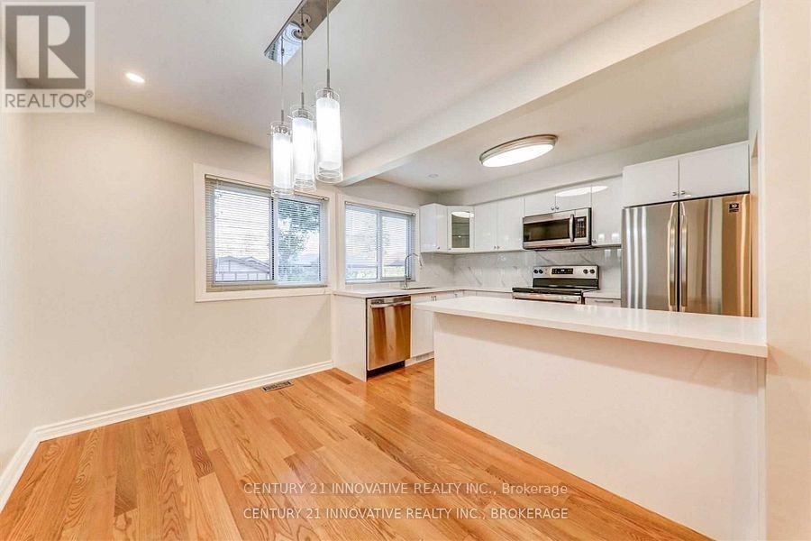 Main - 886 Brimorton Drive, Toronto (Morningside), Ontario  M1G 2T6 - Photo 6 - E12549512