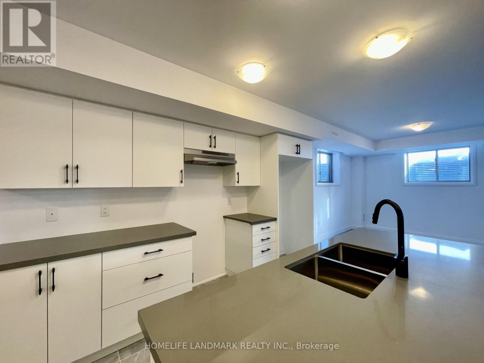 Basement - 19 Gateway Drive, Barrie, Ontario  L9J 0Y1 - Photo 9 - S12587316