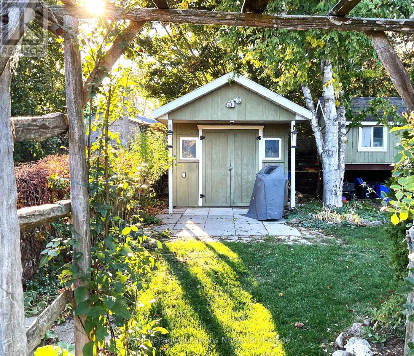 248 Eric Street, Clearview, Ontario  L0M 1S0 - Photo 37 - S12588966