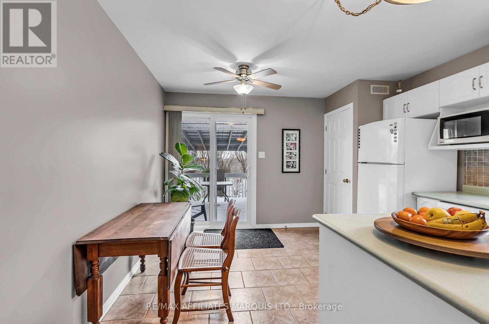 213 Northwoods Crescent, Cornwall, Ontario  K6H 7G1 - Photo 9 - X12588972