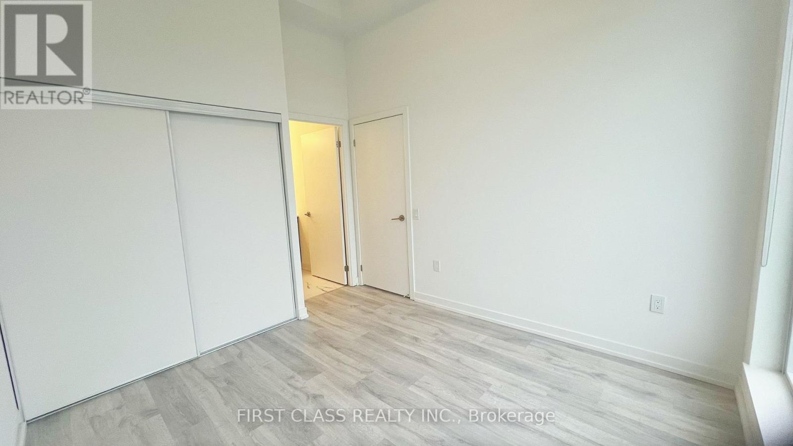 911 - 7 Golden Lion Heights, Toronto, Ontario  M2M 0C1 - Photo 8 - C12588970