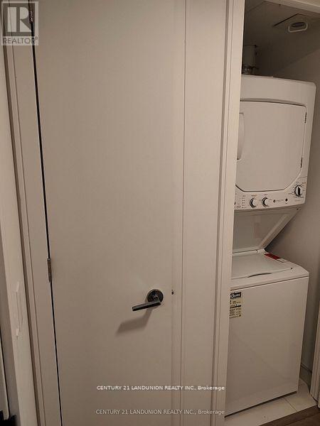 816 - 1 Jarvis Street, Hamilton, Ontario  L8R 3J2 - Photo 8 - X12588976