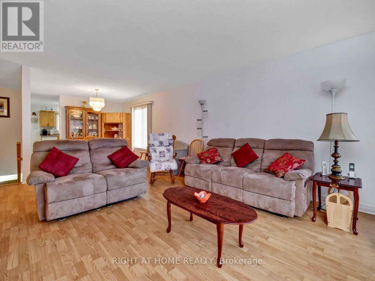 144 Sandra Crescent, Clarence-Rockland, Ontario  K4K 1R7 - Photo 8 - X12588980