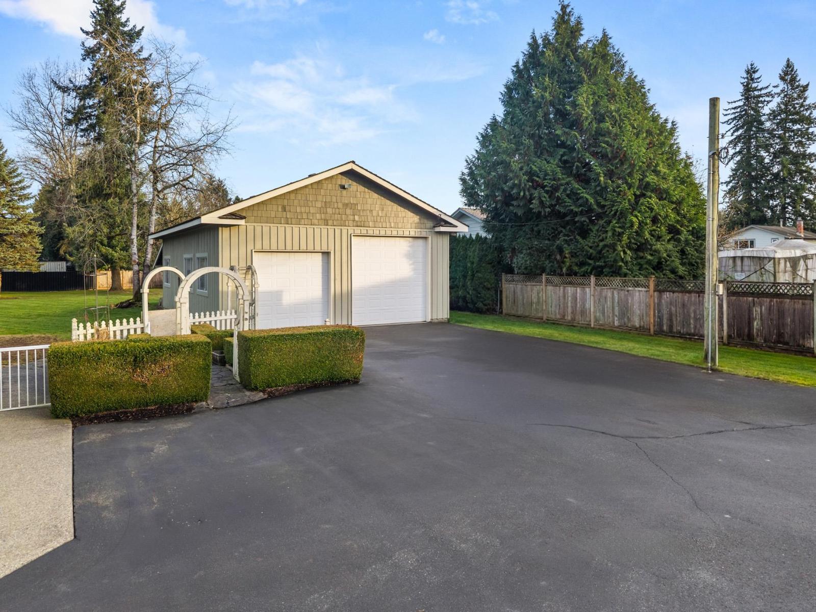 5862 248 Street, Langley, British Columbia  V4W 1B9 - Photo 4 - R3067071