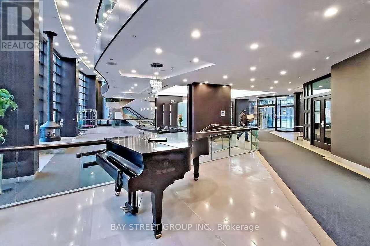 707 - 33 Sheppard Avenue E, Toronto, Ontario  M2N 7K1 - Photo 4 - C12570536