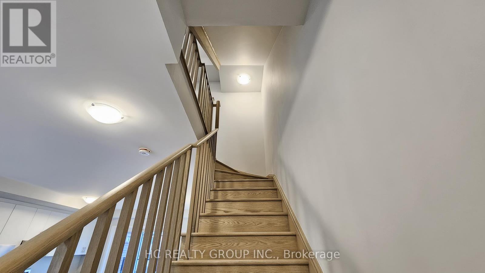 46 York Downs Boulevard, Markham, Ontario L6C 3K3 - Photo 16 - N12588990